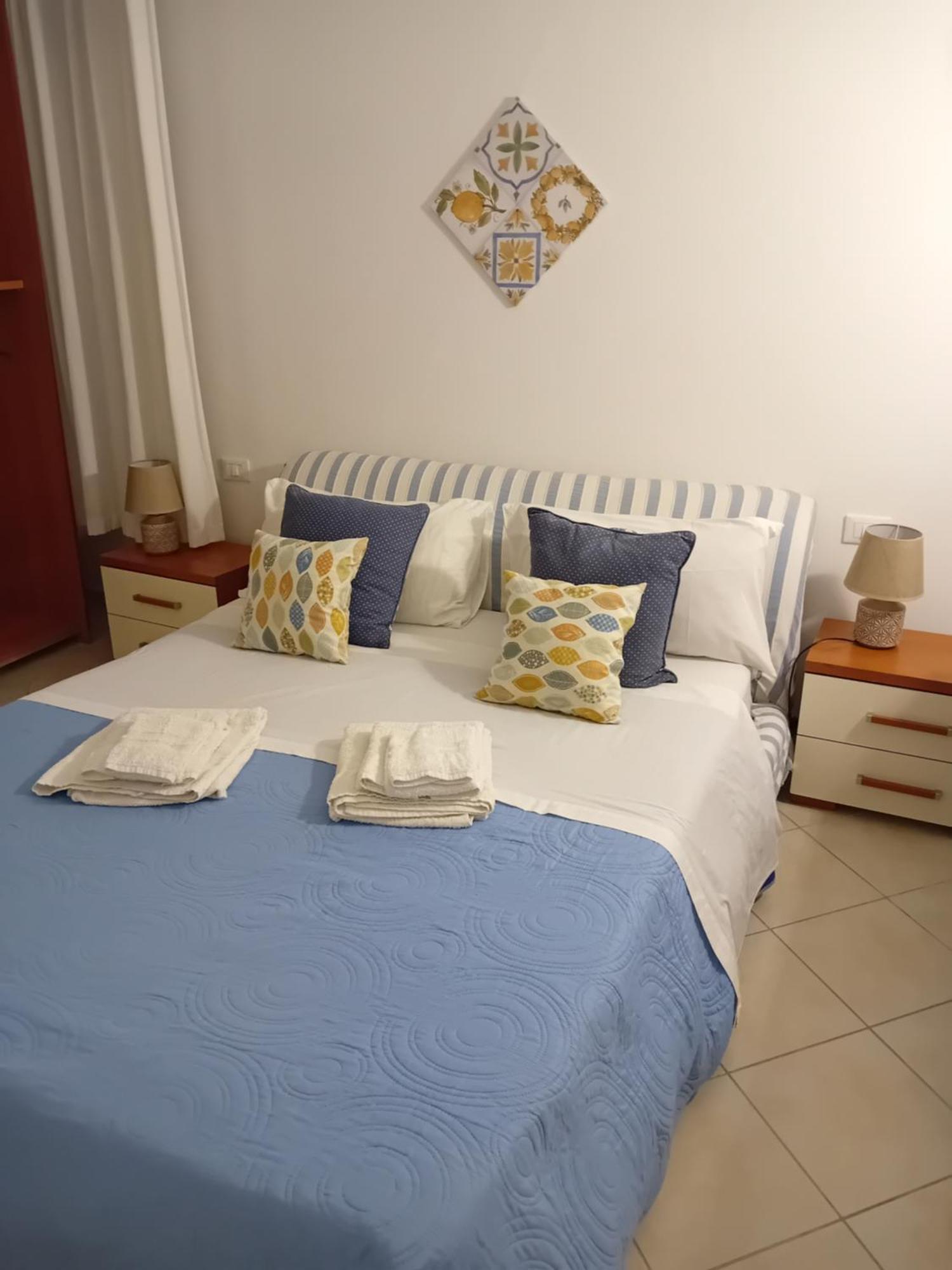 Casa Agrumeto - Locazione Turistica Мондело Екстериор снимка